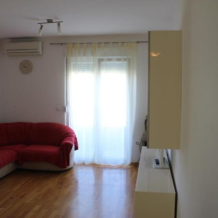 Appartamento Toni Omiš Esterno foto