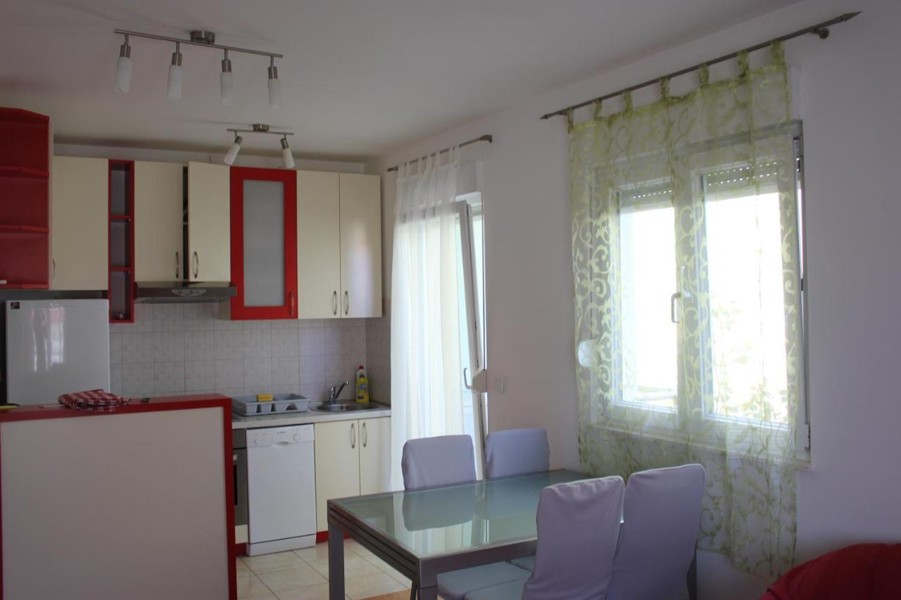 Appartamento Toni Omiš Esterno foto