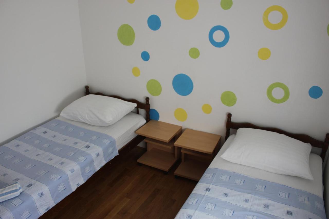 Appartamento Toni Omiš Esterno foto