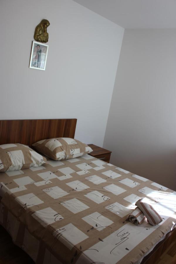 Appartamento Toni Omiš Esterno foto